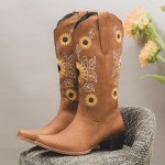 Plus Size Women Retro Sunflower Embroidered Chunky Heel Mid Calf Cowboy Boots